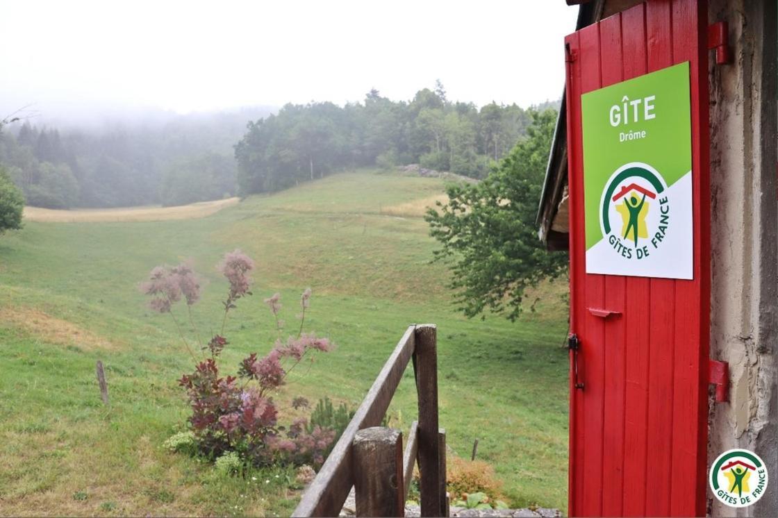 Saint-Martin-en-Vercors Gite Bard Des Ours מראה חיצוני תמונה
